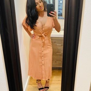 Peach 🍑 nude midi dress button down.